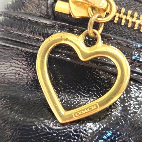 Coach F-20004 Daisy Liquid Gloss Black Patent Leather Shoulder Bag Tote Purse - Picture 7 of 16